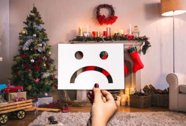 Что делать, если новогоднее настроение перерастает в депрессию? Консультирует психотерапевт