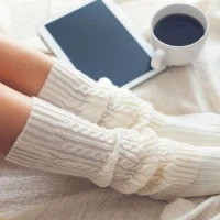 Мерзнуть ноги? Про що це свідчить та як цьому зарадити?