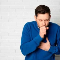 Як запідозрити пневмонію? Консультує лікар